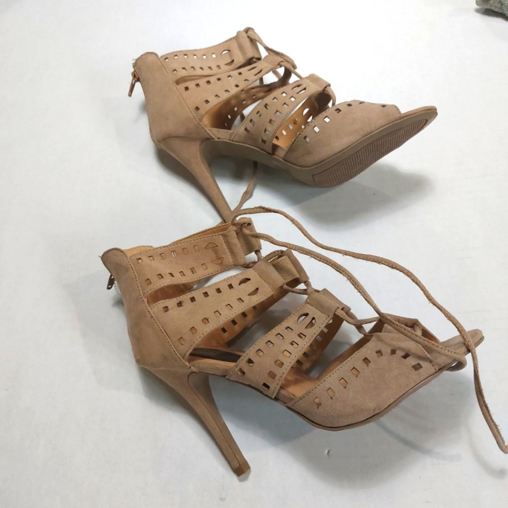 Women High Heel Shoes Size 10M Brown